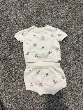 Little Planet Floral Knit Matching Set